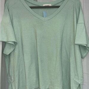 ee:some Light Green V-Neck Short Sleeve Top